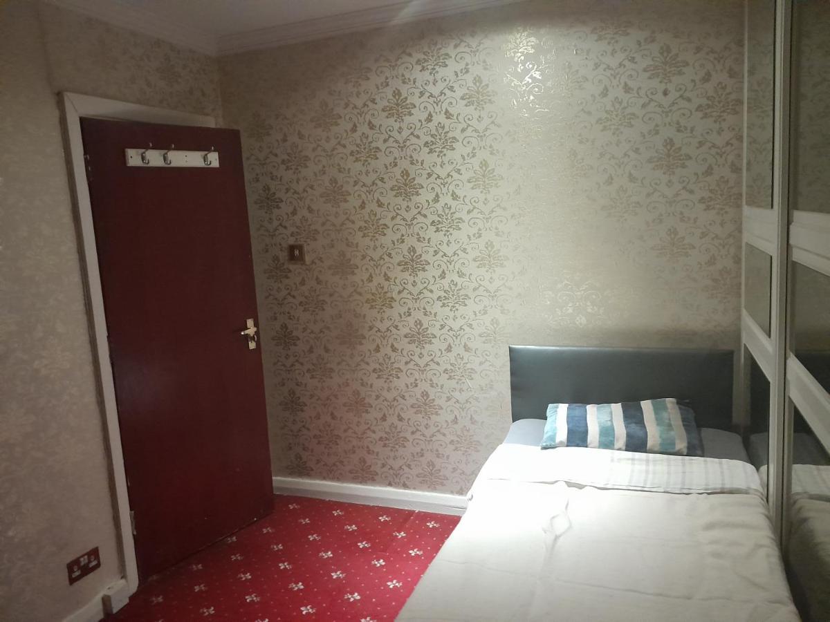 Lovely 1-Bed Studio In London Apartment Luaran gambar